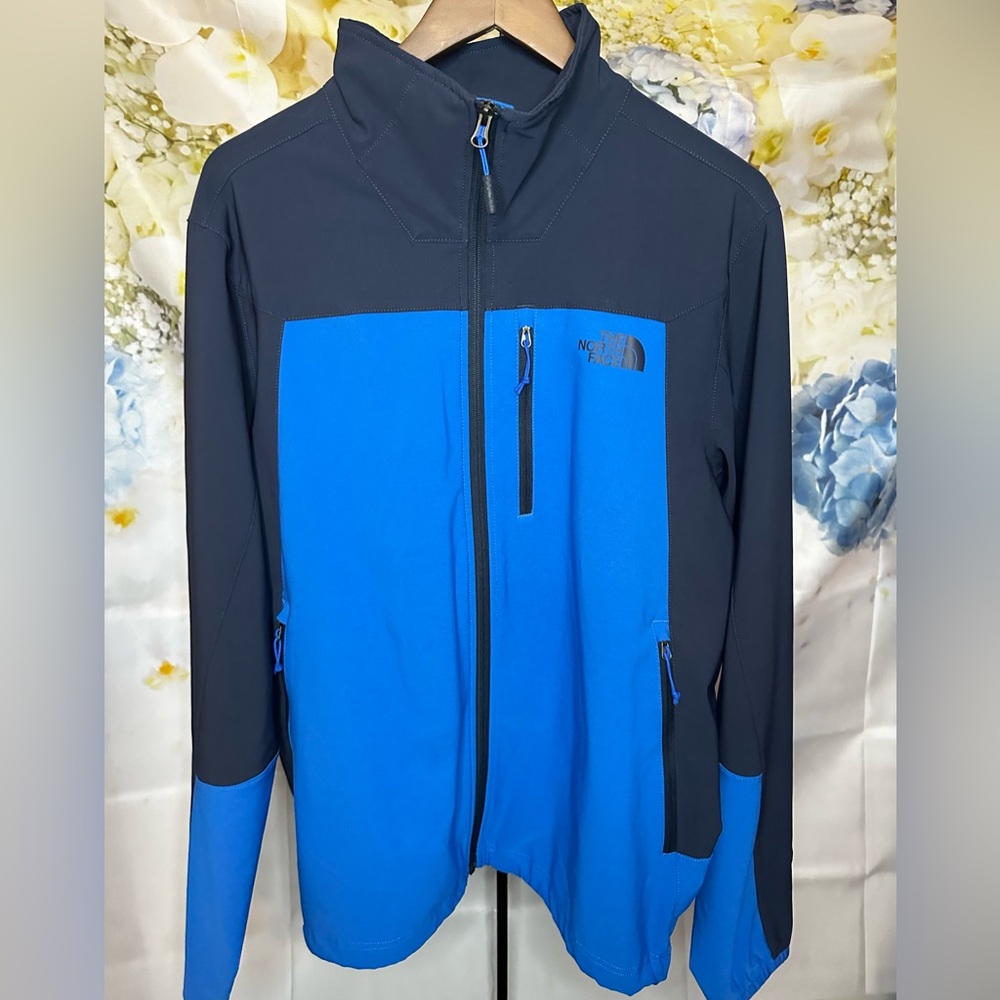 The North Face men’s windfall zip up jacket EUC - Picture 3 of 17
